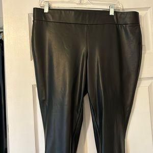 Like new Loft faux leather leggings